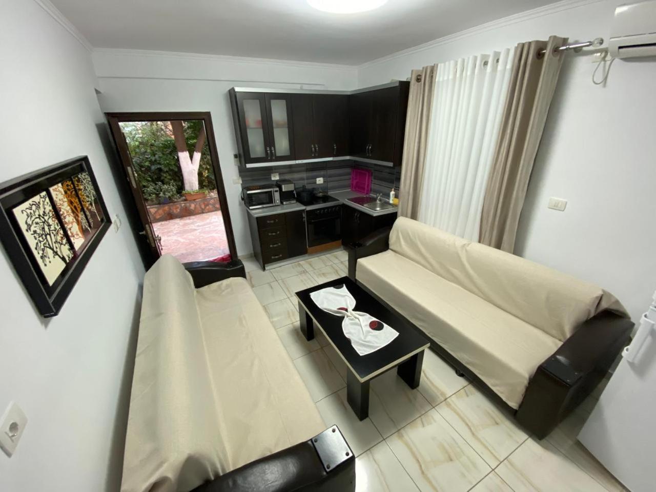 Olive Tree Apartment Sarandë Esterno foto