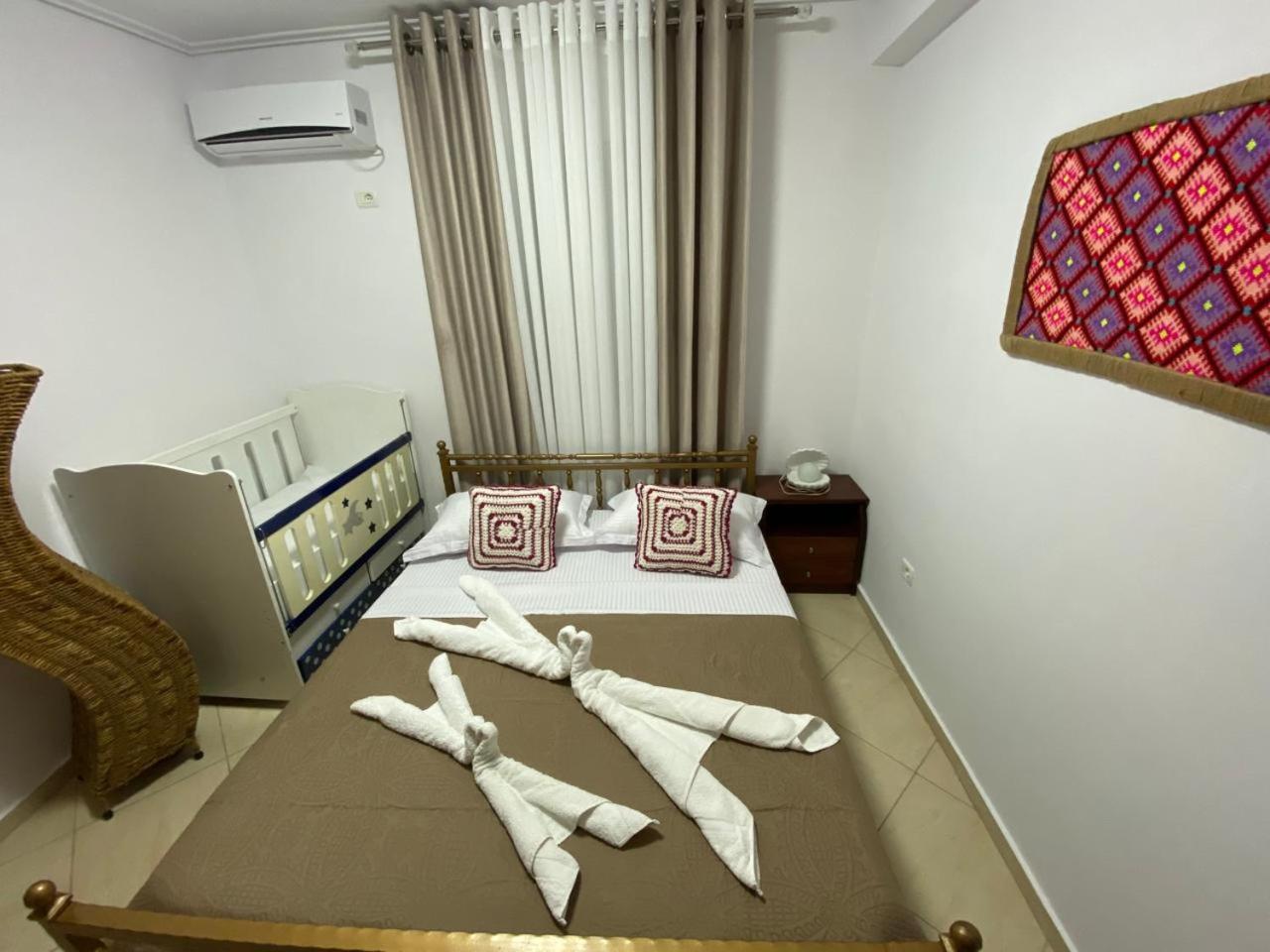 Olive Tree Apartment Sarandë Esterno foto