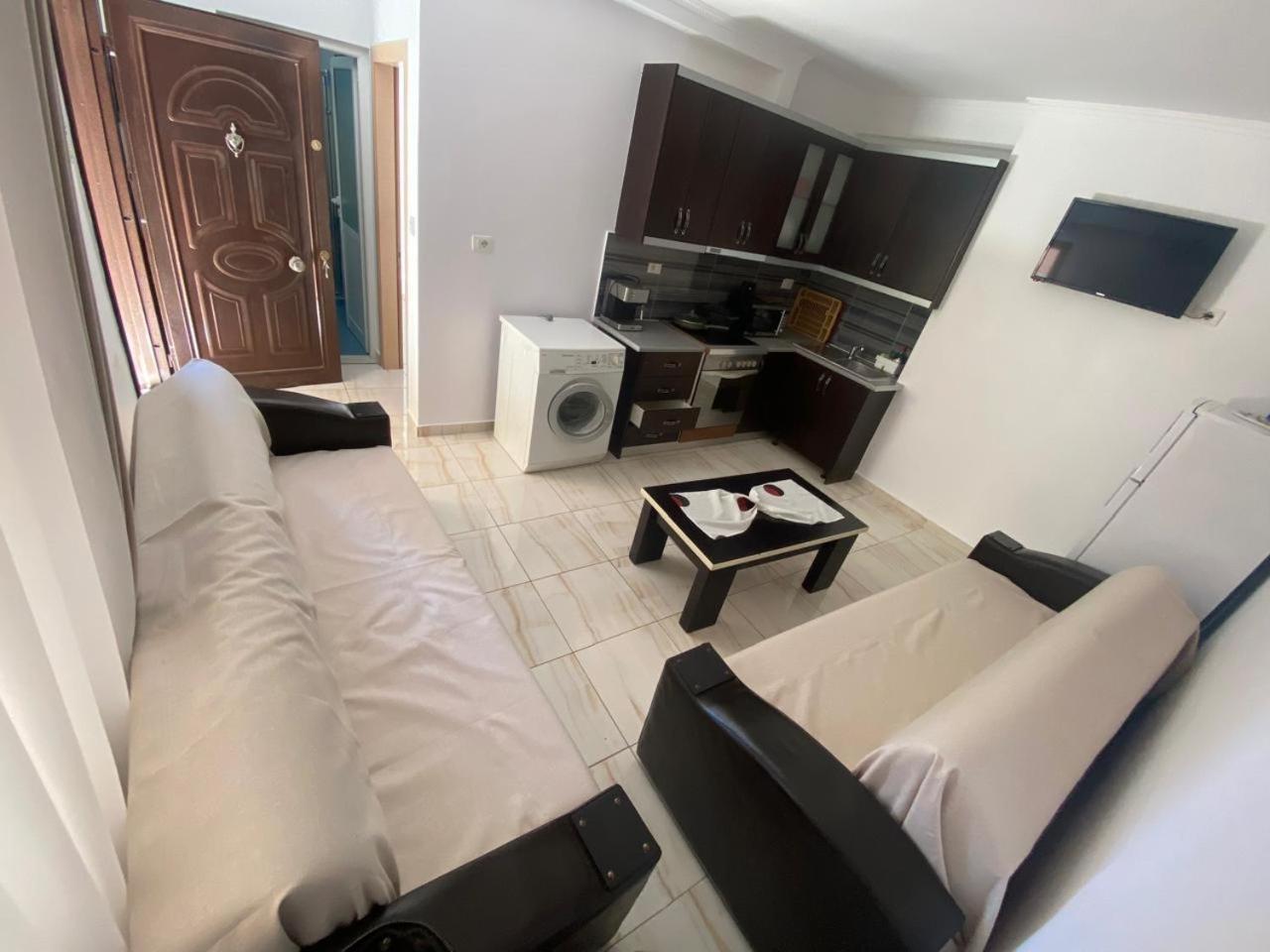 Olive Tree Apartment Sarandë Esterno foto