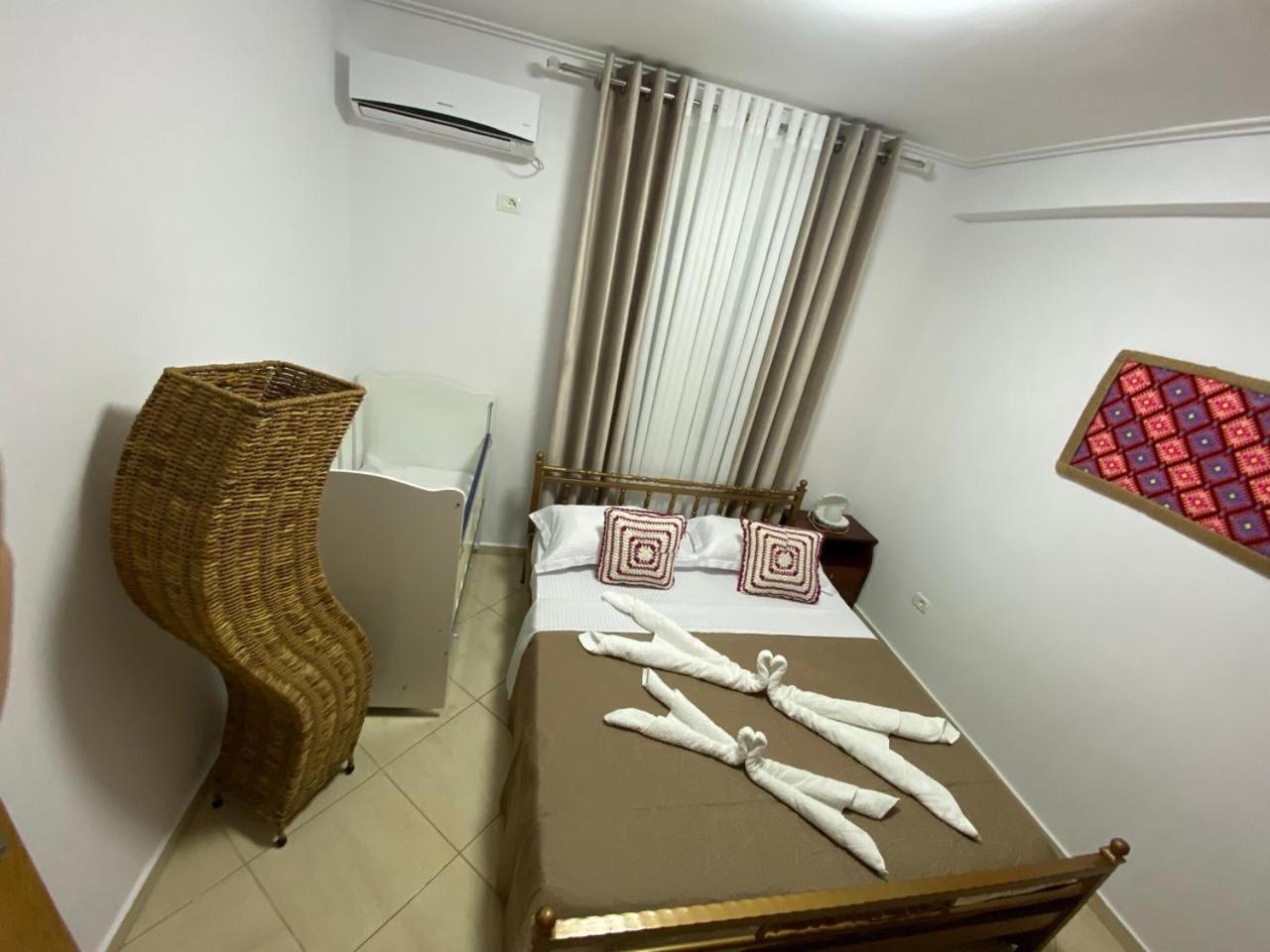 Olive Tree Apartment Sarandë Esterno foto