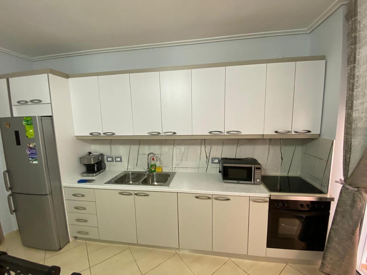 Olive Tree Apartment Sarandë Esterno foto
