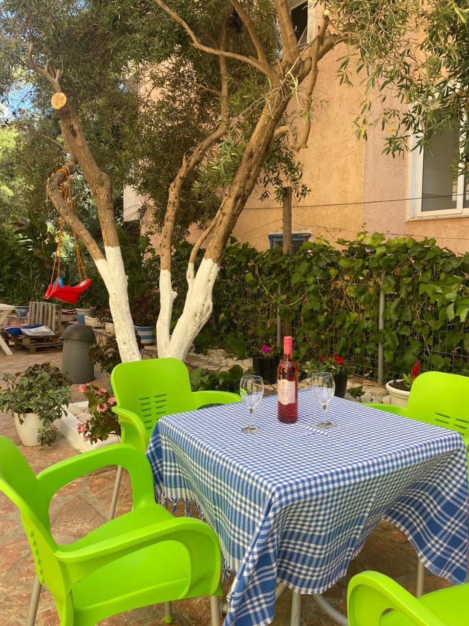 Olive Tree Apartment Sarandë Esterno foto