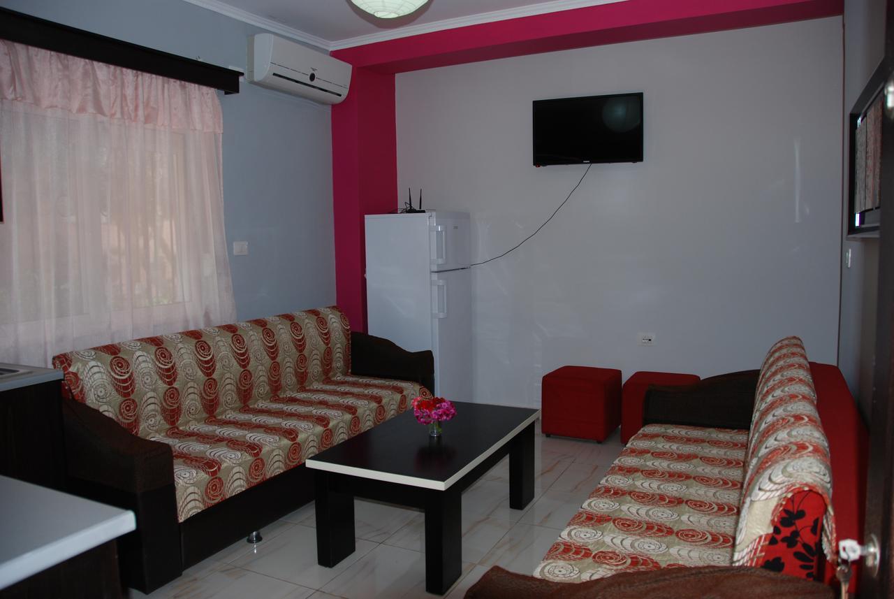 Olive Tree Apartment Sarandë Esterno foto