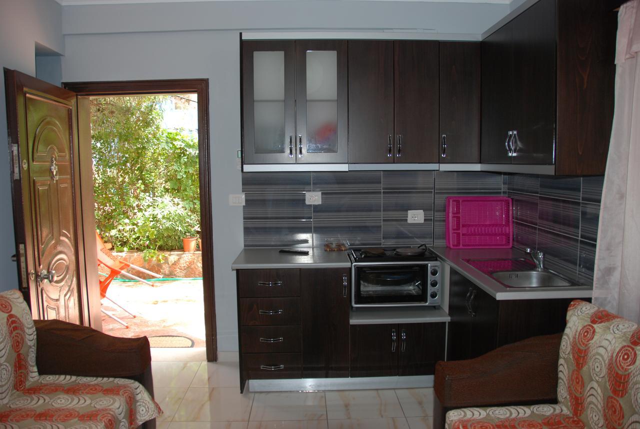 Olive Tree Apartment Sarandë Esterno foto