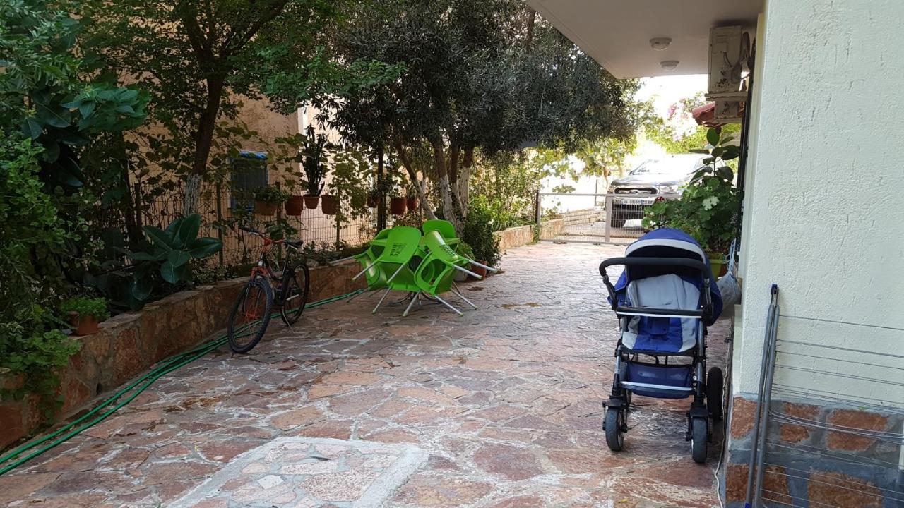 Olive Tree Apartment Sarandë Esterno foto